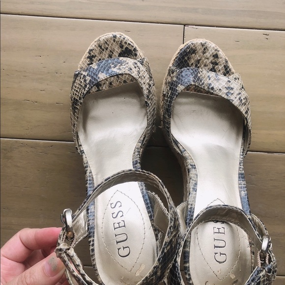 Beautiful shoes - Picture 5 of 7